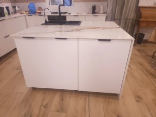 Montajes de cocinas (instalador),