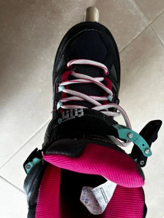Patines en línea Oxelo negros y rosas