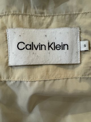 Plumífero Calvin Klein Beige y Negro