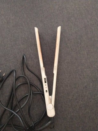 Plancha de pelo K7 blanca