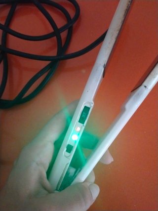 Plancha de pelo K7 blanca