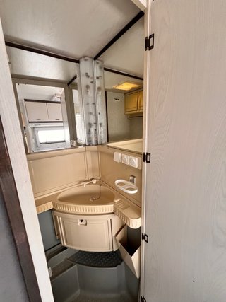 Caravana Hobby Prestige 450