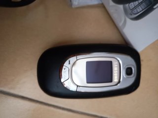 Samsung SGH-E360 2005
