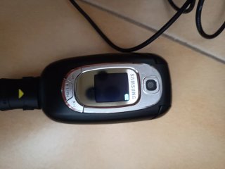 Samsung SGH-E360 2005
