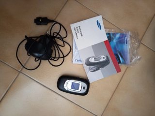 Samsung SGH-E360 2005