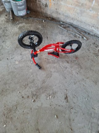 Bicicleta roja