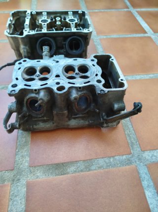 2 Culatas Honda VFR 800FI 2000