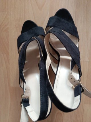 Sandalias plataforma print negras