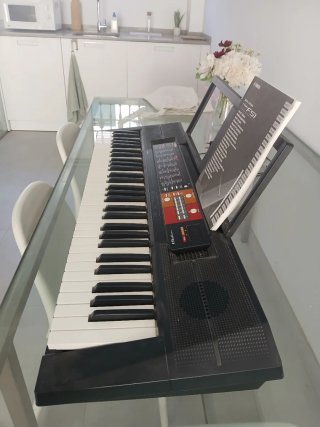 Tastiere Digitali Yamaha PSR F51