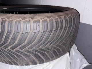 4 Neumáticos Michelin 225/45 R18 95Y