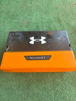 Zapatos Under Armour Naranja y Negro