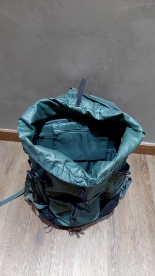 Mochila Quechua Arpenaz 30L trekking Decathlon