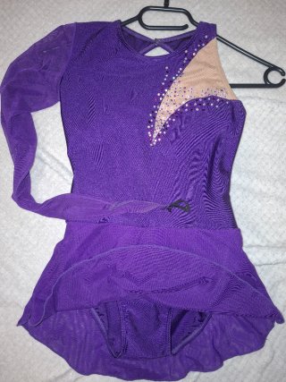 Malla Patinaje Artístico violeta Talla 10-12