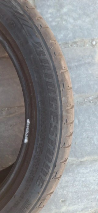 Neumático 245/40R17 91W