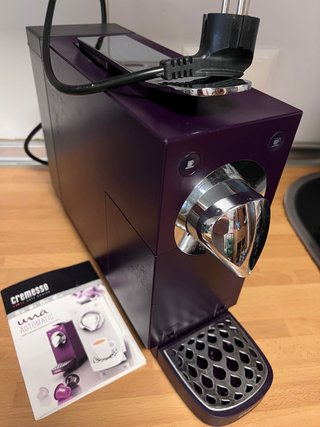 Cafetera Cremesso Una Automatic Morada