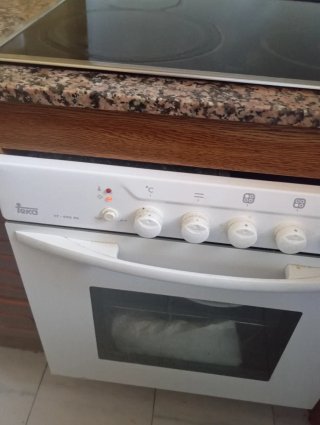 Vitrocerámica y horno