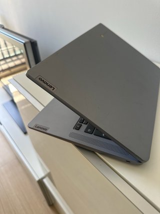 Lenovo IdeaPad Slim 3 Chromebook 14 + caricabatterie