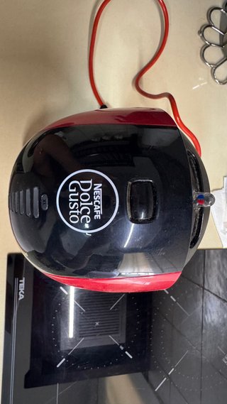 Cafetera Nescafé Dolce Gusto Roja