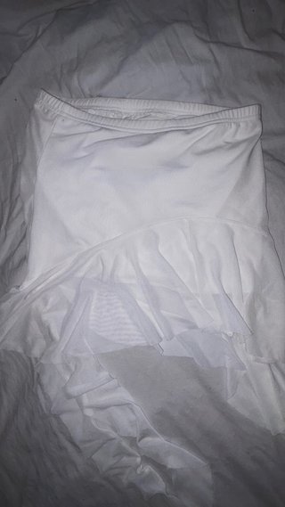 Falda/pantalón blanca con tiras