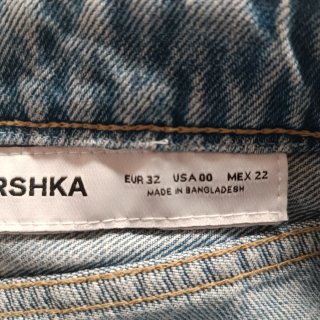 Minifalda vaquera Bershka XXS tachuelas