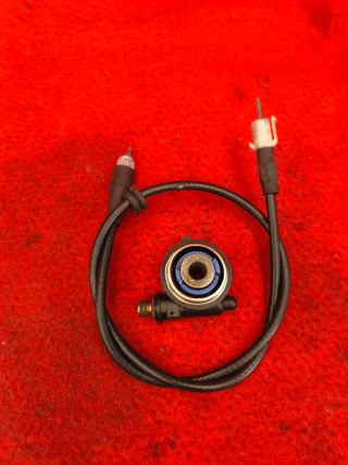 Cable y reenvío cuentakilómetros Aprilia SR50