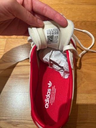Adidas Tokio Blancas y Rojas Talla 38.5