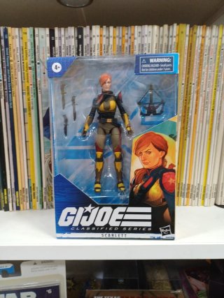 REBAJADA Figura G.I. Joe Scarlett Caja Sellada