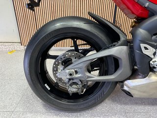 Ducati Panigale V4 S Roja