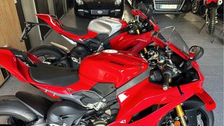 Ducati Panigale V4 S Roja