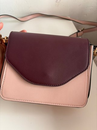 Bolso bandolera rosa y morado