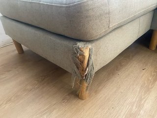 Divano verde in tessuto LANDSKRONA di Ikea (con segni di mordicchiature)