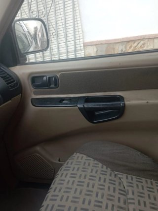 Nissan Terrano 2003