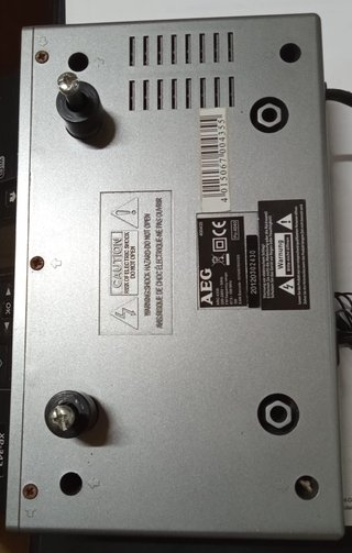 Radio Reloj Despertador AEG Plata