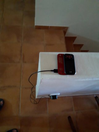Móvil LG Rojo Deslizable Teclado QWERTY+cargador