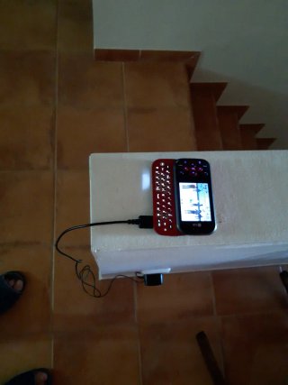 Móvil LG Rojo Deslizable Teclado QWERTY+cargador