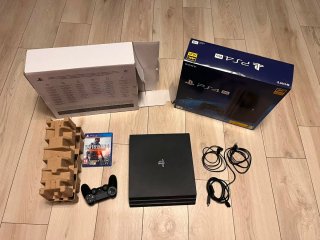 PlayStation 4 Pro (PS4 Pro) - Nero