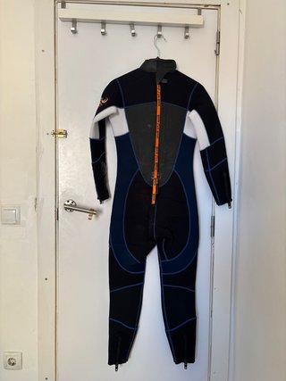 Traje neopreno Mares Evolution 5mm T2 + Capucha