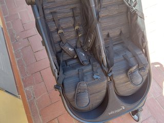 Carrito Gemelar Plegable Baby Jogger
