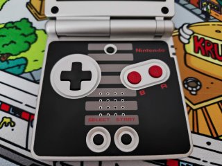 Game Boy Advance SP iPS Edición NES
