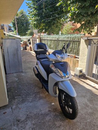 Honda SH 300i Sports Blanca