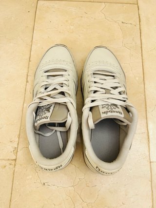 Reebok Classic Beige/Blancas Talla 42.5