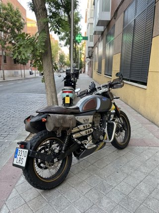 FB Mondial HPS Scrambler - Estilo Único