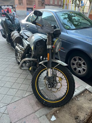 FB Mondial HPS Scrambler - Estilo Único