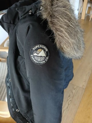 Chaqueta Superdry Expedition Talla S Negra y azul