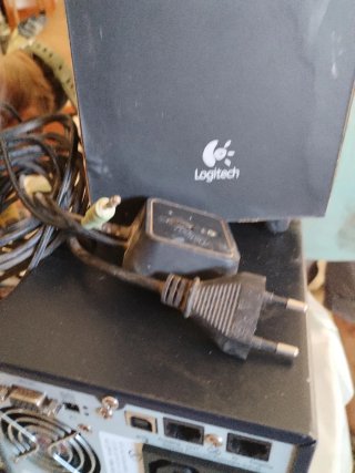 Cables y adaptador de audio para PC