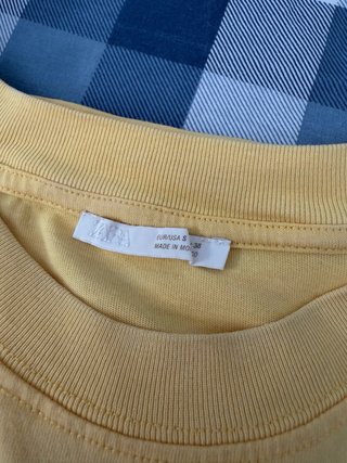 Camiseta Zara Amarilla Talla S
