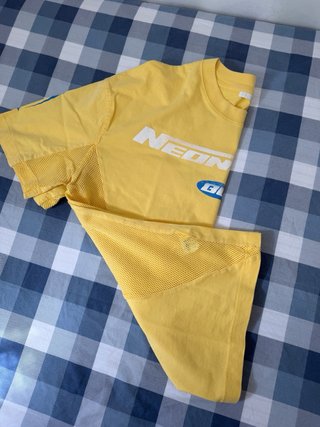 Camiseta Zara Amarilla Talla S