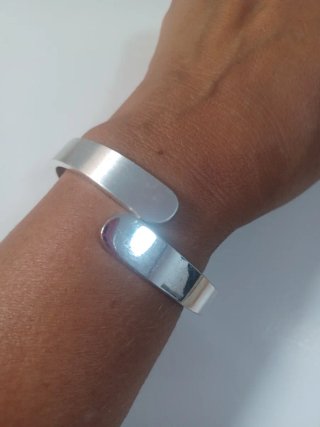 Pulsera plateada doble textura