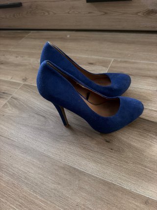 Zapatos de tacón azul ante