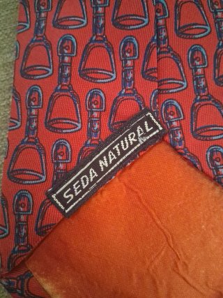 Corbata de seda natural roja